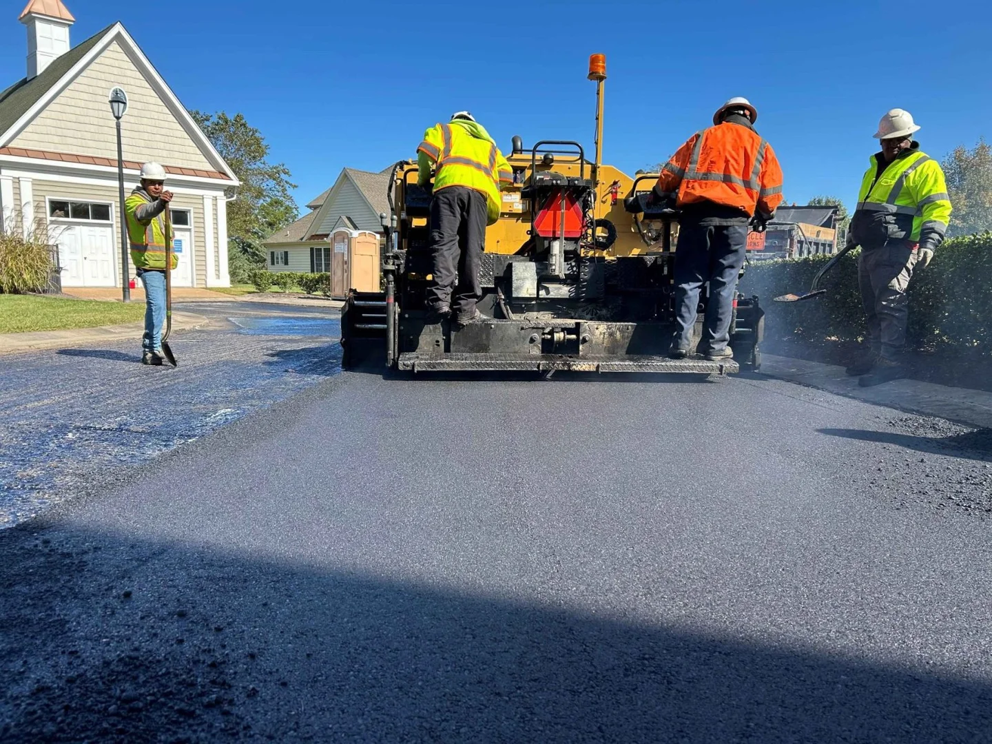 Resurfacing Asphalt Pavement